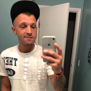 Meet your Posher, Clinton